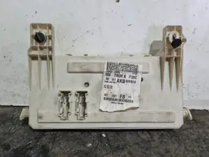 Foto de CAJA RELES / FUSIBLES FORD FOCUS C-MAX (CAP)(2003) referencia 7M5T14A073FB foto 4
