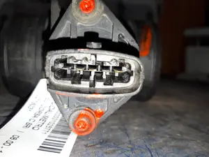 Foto de CAUDALIMETRO OPEL CORSA C referencia 0280218031 foto 2