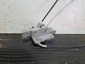 Foto de CERRADURA PUERTA DELANTERA IZQUIERDA PEUGEOT 407 referencia 9683418080