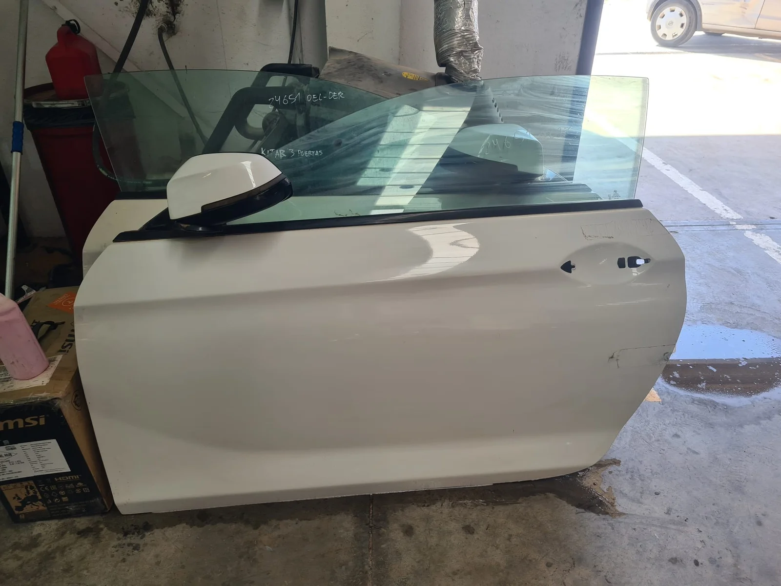 Foto de PUERTA DELANTERA IZQUIERDA BMW SERIE 6 COUPE (F13)