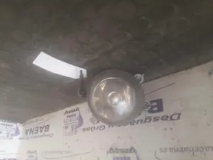 Foto de FARO ANTINIEBLA DERECHO SIN MARCA SIN MODELO referencia 6L0941699
