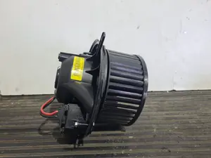 Foto de MOTOR CALEFACCION AUDI A3 (8P1) referencia 1K1820015F foto 2