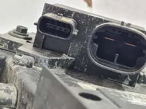 Foto de ELECTROVENTILADOR RENAULT CLIO IV referencia 214818009R foto 6