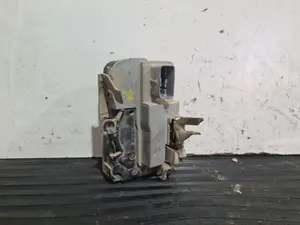 Foto de CERRADURA PUERTA DELANTERA DERECHA OPEL CORSA D foto 2
