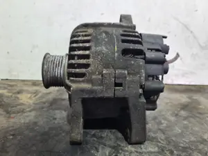 Foto de ALTERNADOR RENAULT MEGANE II BERLINA 3P referencia 8200410671B foto 2