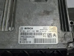 Foto de CENTRALITA MOTOR UCE PEUGEOT 3008 referencia 9841351080 foto 4