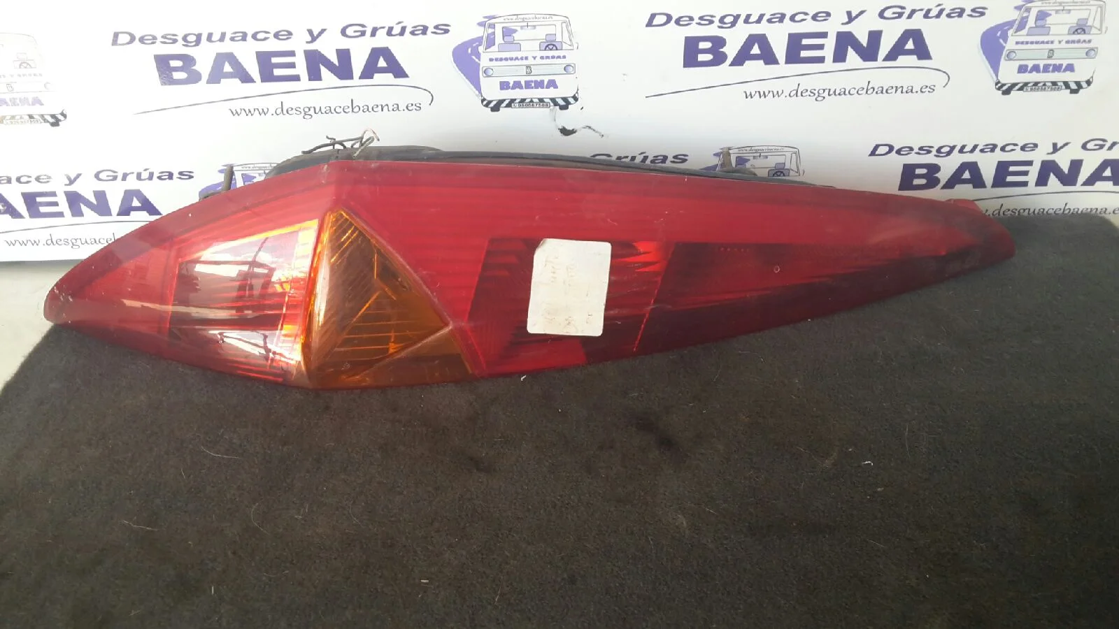 Foto de PILOTO TRASERO IZQUIERDO SIN MARCA SIN MODELO referencia 46794078
