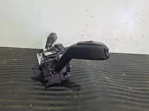 Foto de MANDO MULTIFUNCION VOLKSWAGEN POLO V (6R1) referencia 6R0959654 foto 7