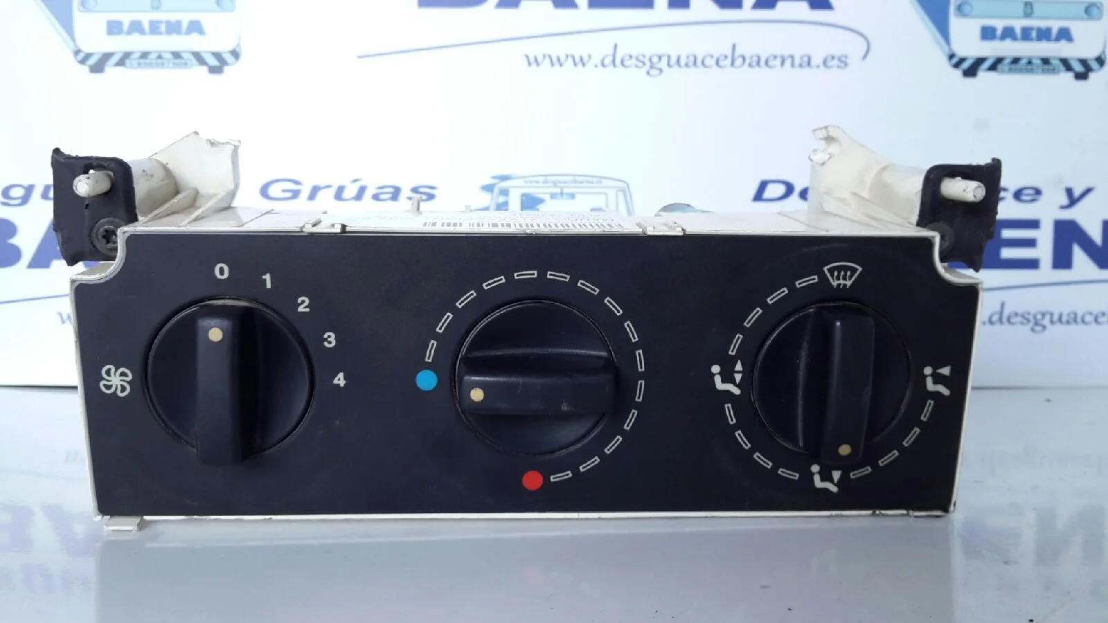 Foto de MANDO CALEFACCION / AIRE ACONDICIONADO SIN MARCA SIN MODELO referencia 654984A