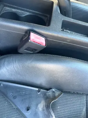 Foto de ENGANCHE CINTURON DELANTERO DERECHO AUDI A3 SPORTBACK (8PA)