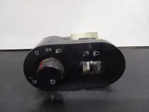 Foto de MANDO LUCES SIN MARCA SIN MODELO referencia 6L1941531AD