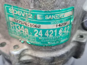 Foto de COMPRESOR AIRE ACONDICIONADO SIN MARCA SIN MODELO referencia 24421642 foto 3