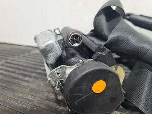 Foto de CINTURON SEGURIDAD DELANTERO DERECHO RENAULT MEGANE III BERLINA 5P referencia 868840008R foto 4