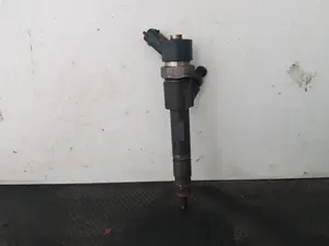 Foto de INYECTOR SIN MARCA SIN MODELO referencia 8200100272 foto 2