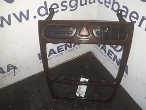 Foto de WARNING MERCEDES-BENZ CLASE C (BM 203) BERLINA referencia 2038214658 foto 1