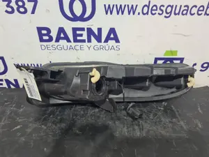 Foto de FARO DERECHO SIN MARCA SIN MODELO referencia 9819435580 foto 2