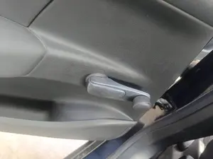 Foto de MANETA ELEVALUNAS TRASERA IZQUIERDA CITROEN C4 BERLINA