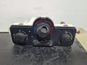 Foto de MANDO CLIMATIZADOR RENAULT CLIO III referencia 030967W