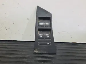 Foto de MANDO ELEVALUNAS DELANTERO IZQUIERDO OPEL ASTRA J BERLINA 5P referencia 13305011