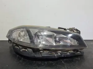 Foto de FARO DERECHO RENAULT LAGUNA II (BG0) referencia 8200481197 foto 1