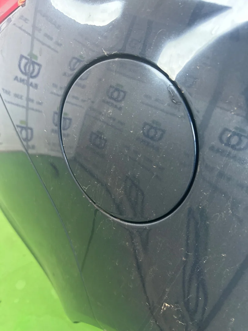 Foto de TAPA EXTERIOR COMBUSTIBLE OPEL INSIGNIA BERLINA