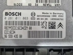 Foto de CENTRALITA MOTOR UCE PEUGEOT 307 BERLINA (S2) referencia 0281011863 foto 2
