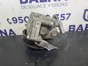 Foto de BOMBA SERVODIRECCION JAGUAR XF referencia 9X233A696AA