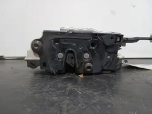 Foto de CERRADURA PUERTA DELANTERA DERECHA SEAT IBIZA BERLINA (6J5) referencia 16A5N1837016A