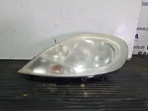 Foto de FARO IZQUIERDO RENAULT TRAFIC II COMBI referencia 03409190
