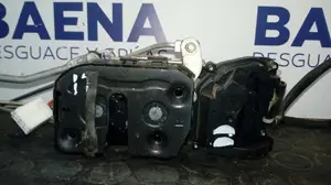 Foto de CERRADURA PUERTA DELANTERA DERECHA MAZDA 323 F/S BERLINA (BJ) foto 3