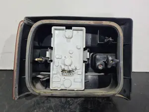 Foto de PILOTO TRASERO DERECHO SIN MARCA SIN MODELO referencia 7700815980 foto 3