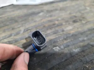 Foto de SENSOR PRESION SIN MARCA SIN MODELO referencia LR007596 foto 2