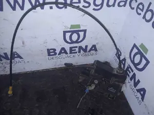 Foto de CERRADURA PUERTA DELANTERA DERECHA SIN MARCA SIN MODELO referencia 8200008248