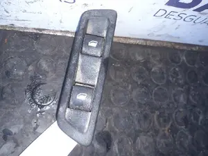 Foto de MANDO ELEVALUNAS DELANTERO DERECHO CITROEN C-ELYSÉE