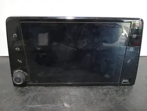 Foto de PANTALLA MULTIFUNCION PEUGEOT RIFTER referencia 98345773ZD