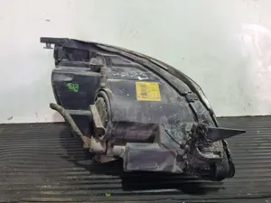 Foto de FARO IZQUIERDO MERCEDES-BENZ CLASE C (BM 204) BERLINA referencia A2048202961 foto 7