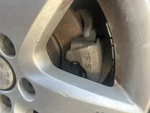 Foto de PINZA DE FRENO DELANTERA DERECHA VOLKSWAGEN GOLF V (1K1)(10.2003)