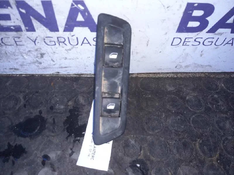 Foto de MANDO ELEVALUNAS DELANTERO IZQUIERDO CITROEN C-ELYSÉE