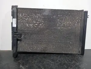 Foto de CONDENSADOR / RADIADOR  AIRE ACONDICIONADO BMW SERIE 3 BERLINA (E90) referencia 693004003