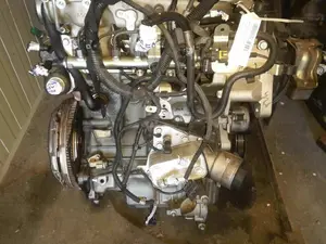 Foto de MOTOR COMPLETO ALFA ROMEO 159 (140) referencia D/939AXE foto 2