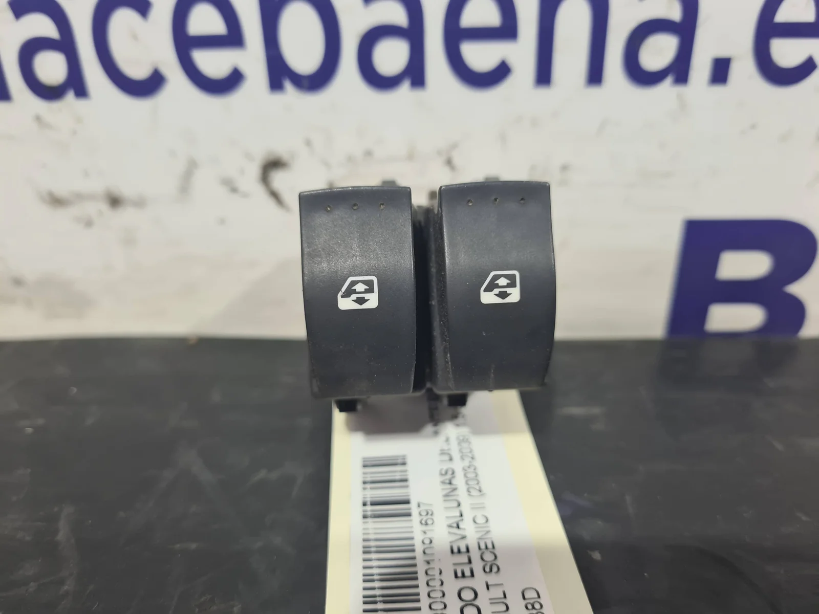 Foto de MANDO ELEVALUNAS DELANTERO IZQUIERDO SIN MARCA SIN MODELO referencia 015088D