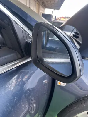 Foto de RETROVISOR DERECHO OPEL INSIGNIA BERLINA foto 2