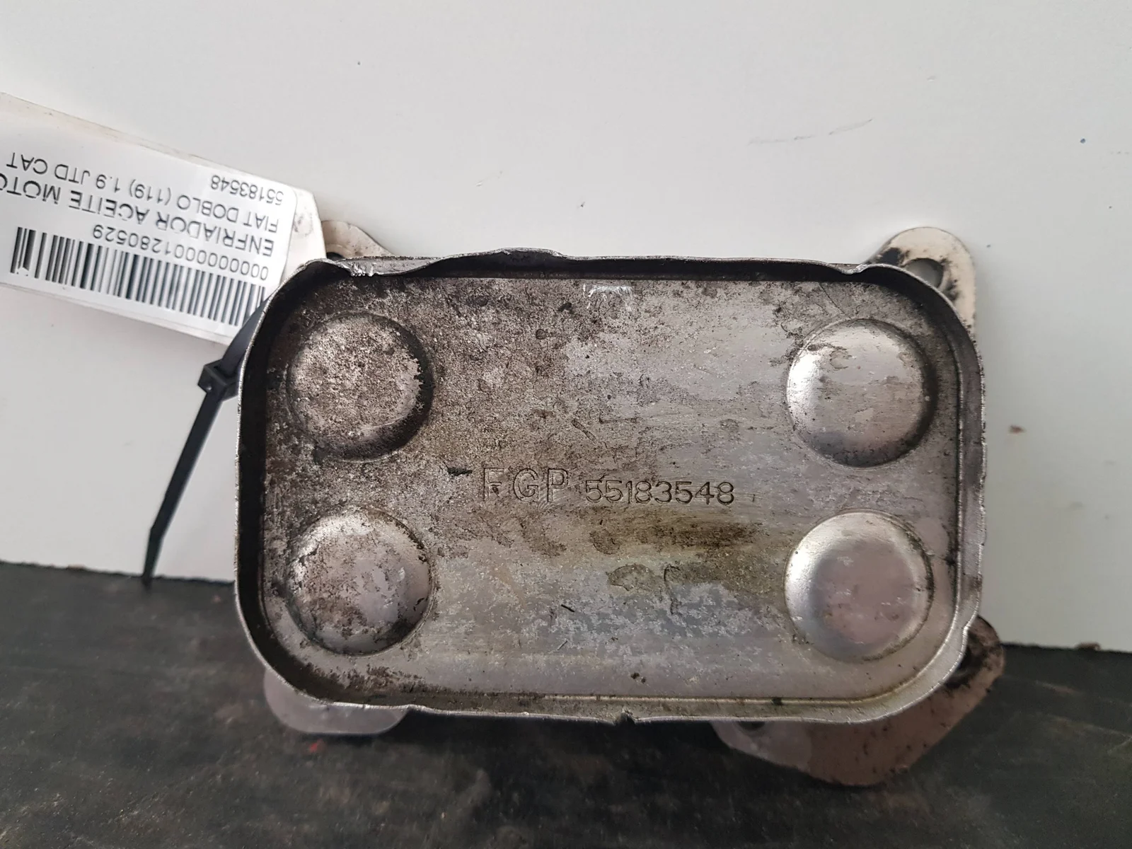 Foto de ENFRIADOR ACEITE MOTOR SIN MARCA SIN MODELO referencia 55183548
