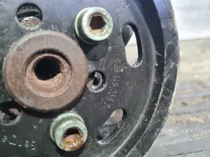 Foto de BOMBA DIRECCION AUDI A4 BERLINA (8E) referencia 038145255D foto 4