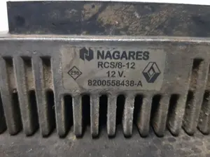 Foto de CAJA PRECALENTAMIENTO RENAULT LATITUDE referencia 8200558438 foto 2