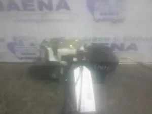Foto de CERRADURA PUERTA DELANTERA DERECHA SIN MARCA SIN MODELO referencia 7261AST3