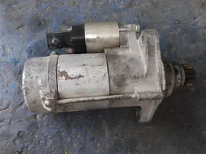 Foto de MOTOR ARRANQUE SIN MARCA SIN MODELO referencia 02M911024 foto 2