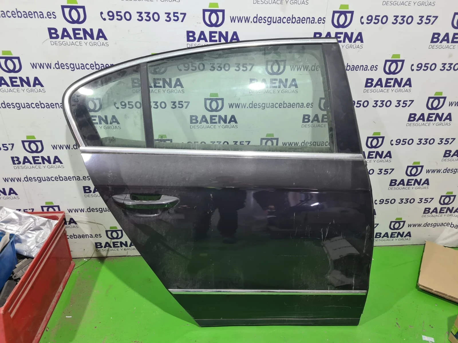 Foto de PUERTA TRASERA DERECHA VOLKSWAGEN PASSAT BERLINA (3C2)