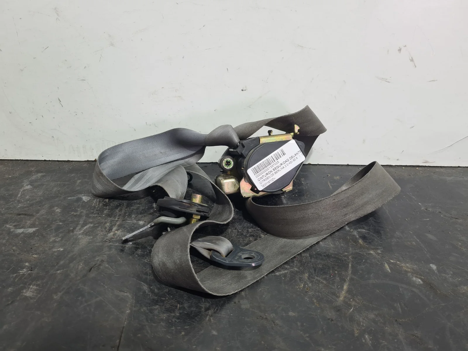Foto de CINTURON SEGURIDAD DELANTERO IZQUIERDO SIN MARCA SIN MODELO referencia 96371870ZH
