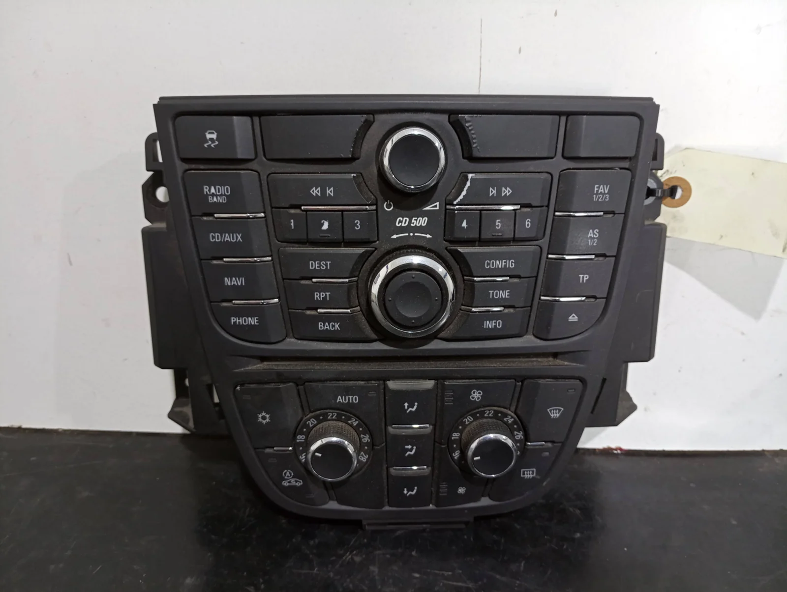 Foto de SISTEMA AUDIO / RADIO CD OPEL ASTRA J BERLINA 5P referencia 13337220